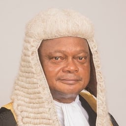 Uzoma Azikiwe, SAN
