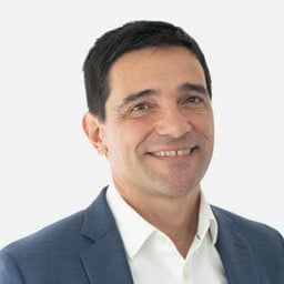 Ezequiel Artola