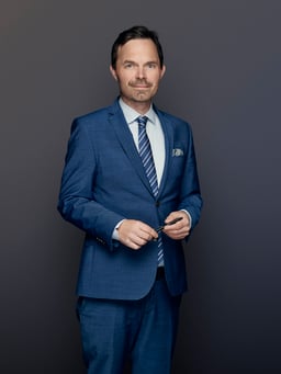Tommy Angermair, Partner logo