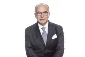 Bernard Cazeneuve photo
